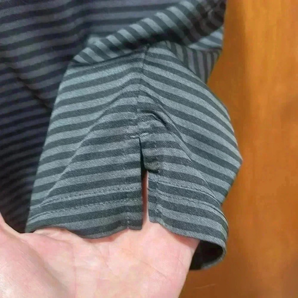 Izod polo size XXL - Picture 4 of 5